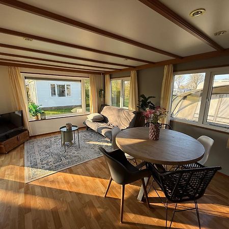 Chalet D12 - Camping It Soal Воркум Екстериор снимка